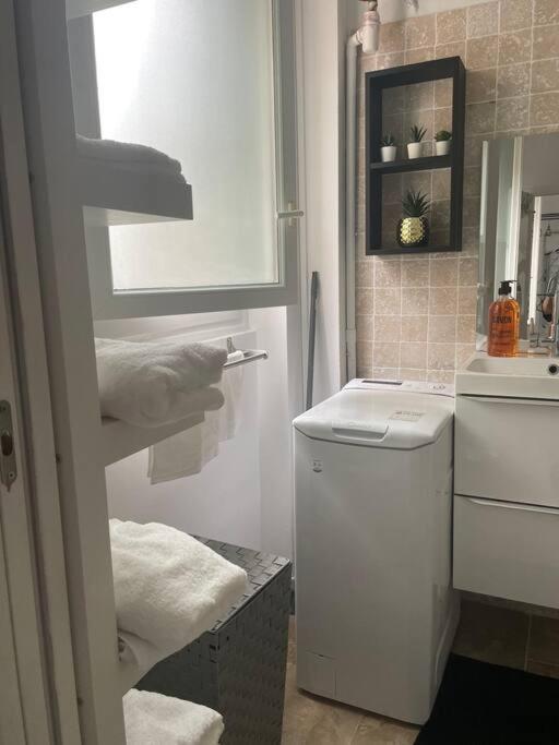 Cosy Apartment In Paris Saint-Ouen  Extérieur photo